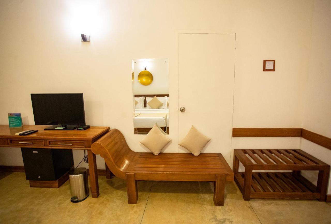 Kalu'S Hideaway Udawalawe Hotel Eksteriør billede